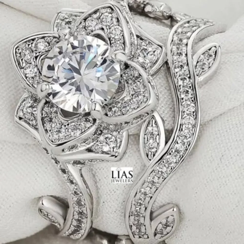 New 18k white gold wedding ring set